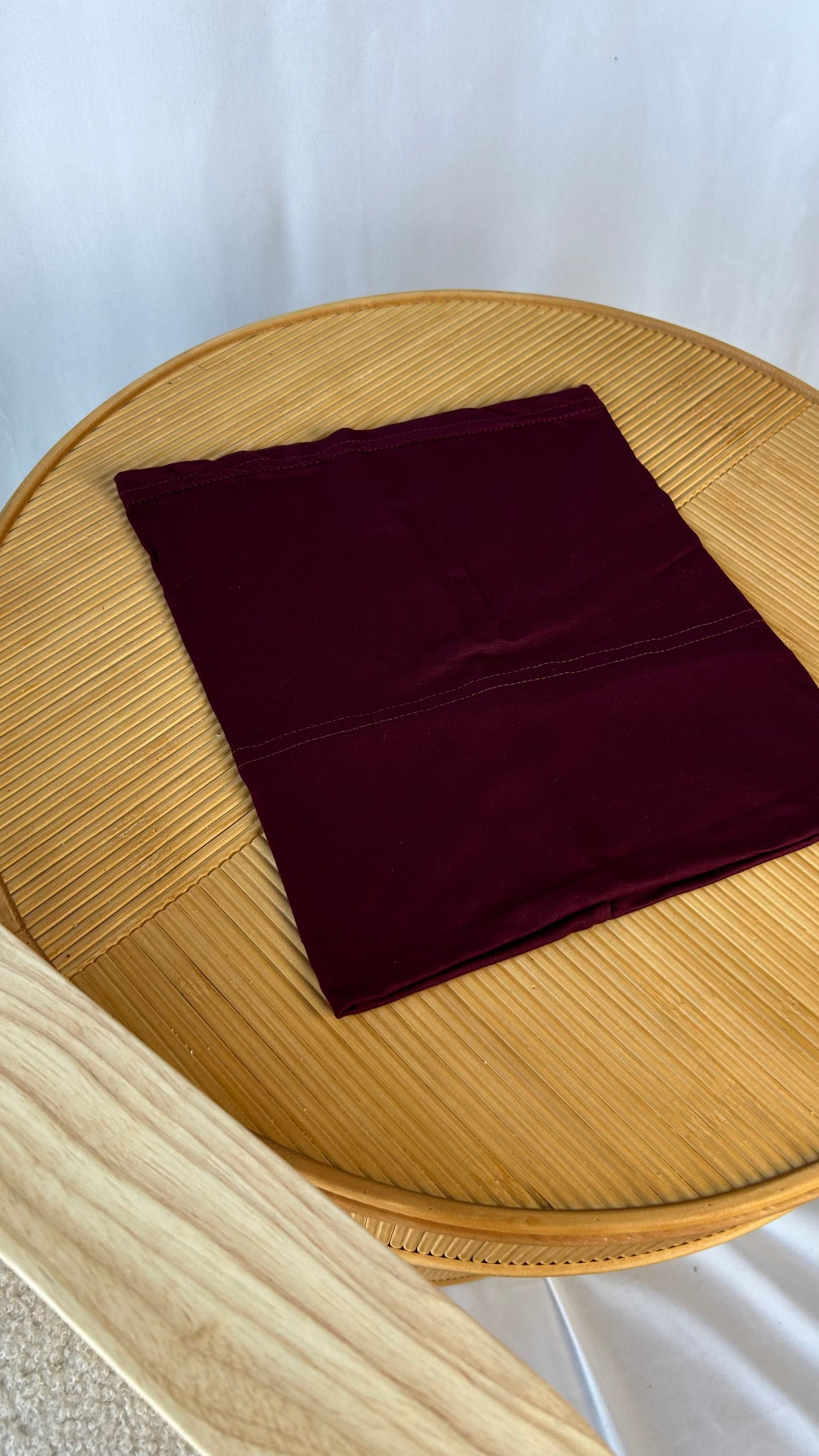 MAROON UNDERCAP