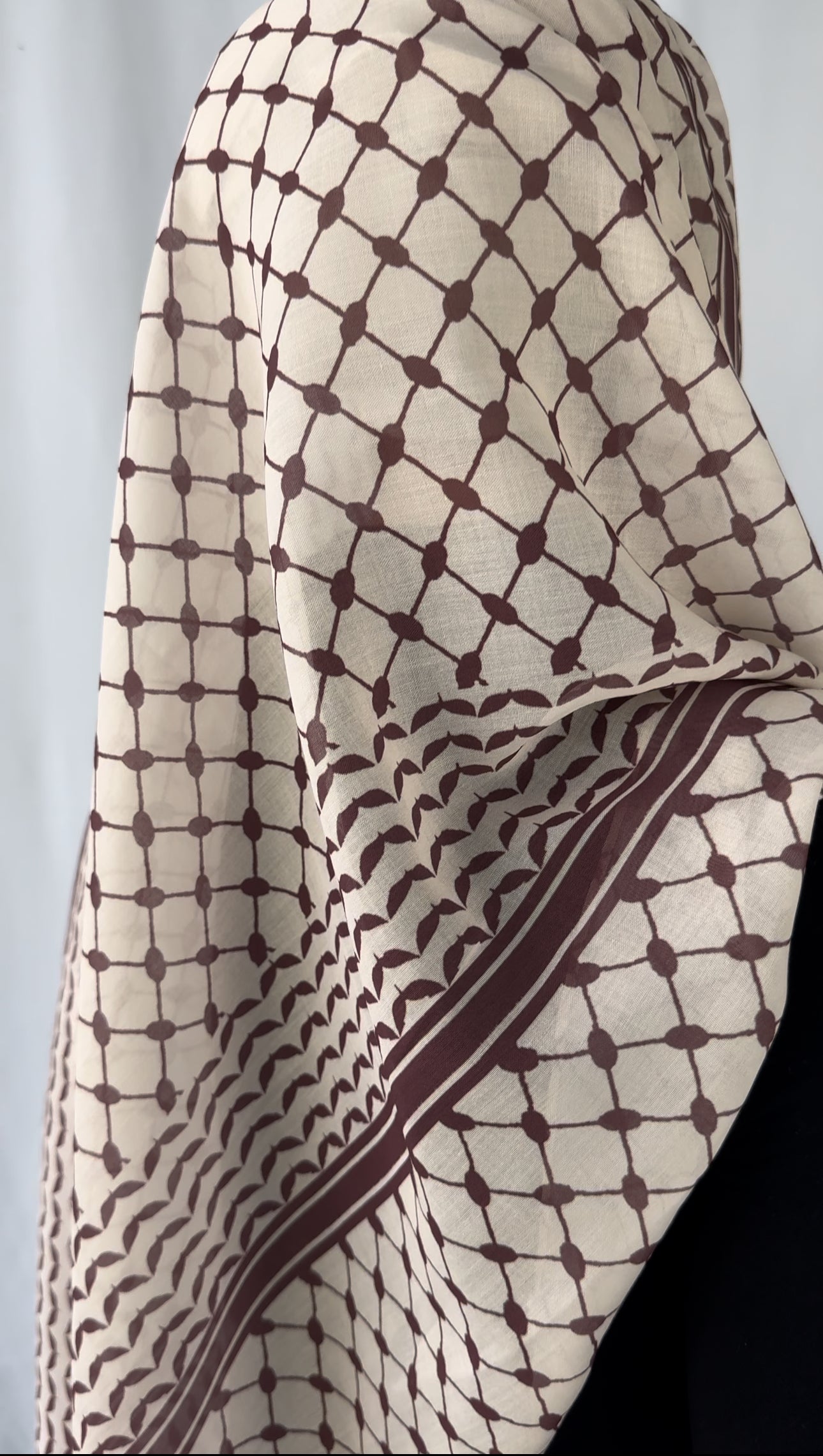 BROWN KUFFIYEH