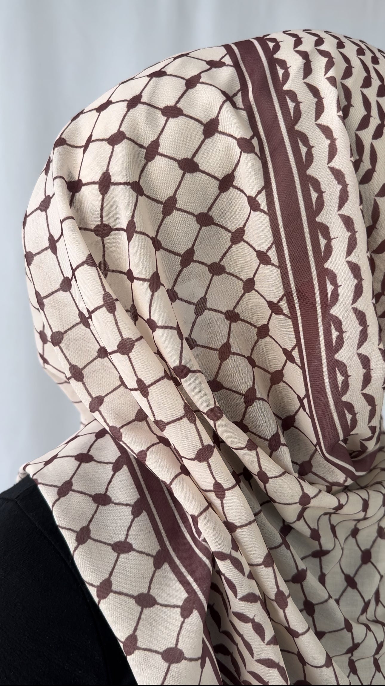 BROWN KUFFIYEH
